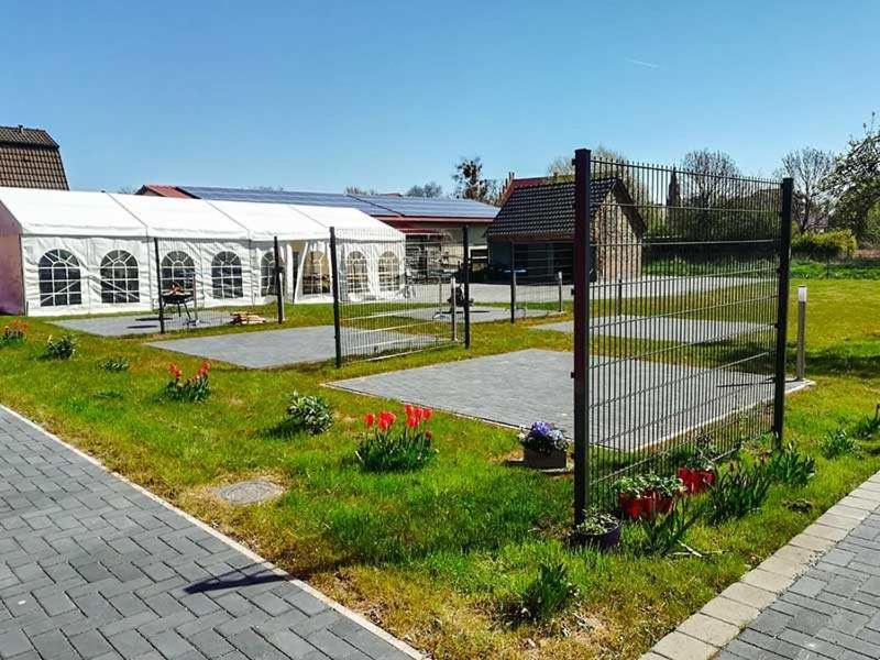 Ehem. Gesundheitsamt Leilighet Ueckermünde Eksteriør bilde